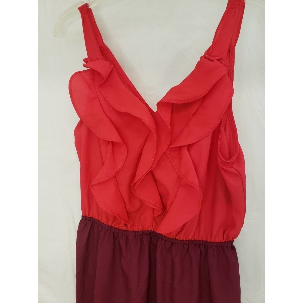 Size small Mossimo NWT dress. Red & Burgundy. Very thin. 21" waist to hem.2499 - Picture 3 of 3